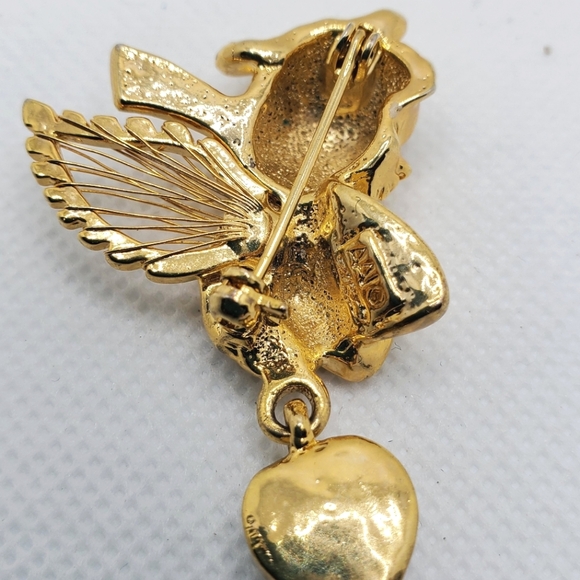 Vintage Angel Pin with Heart Charm by AAI - Picture 3 of 7